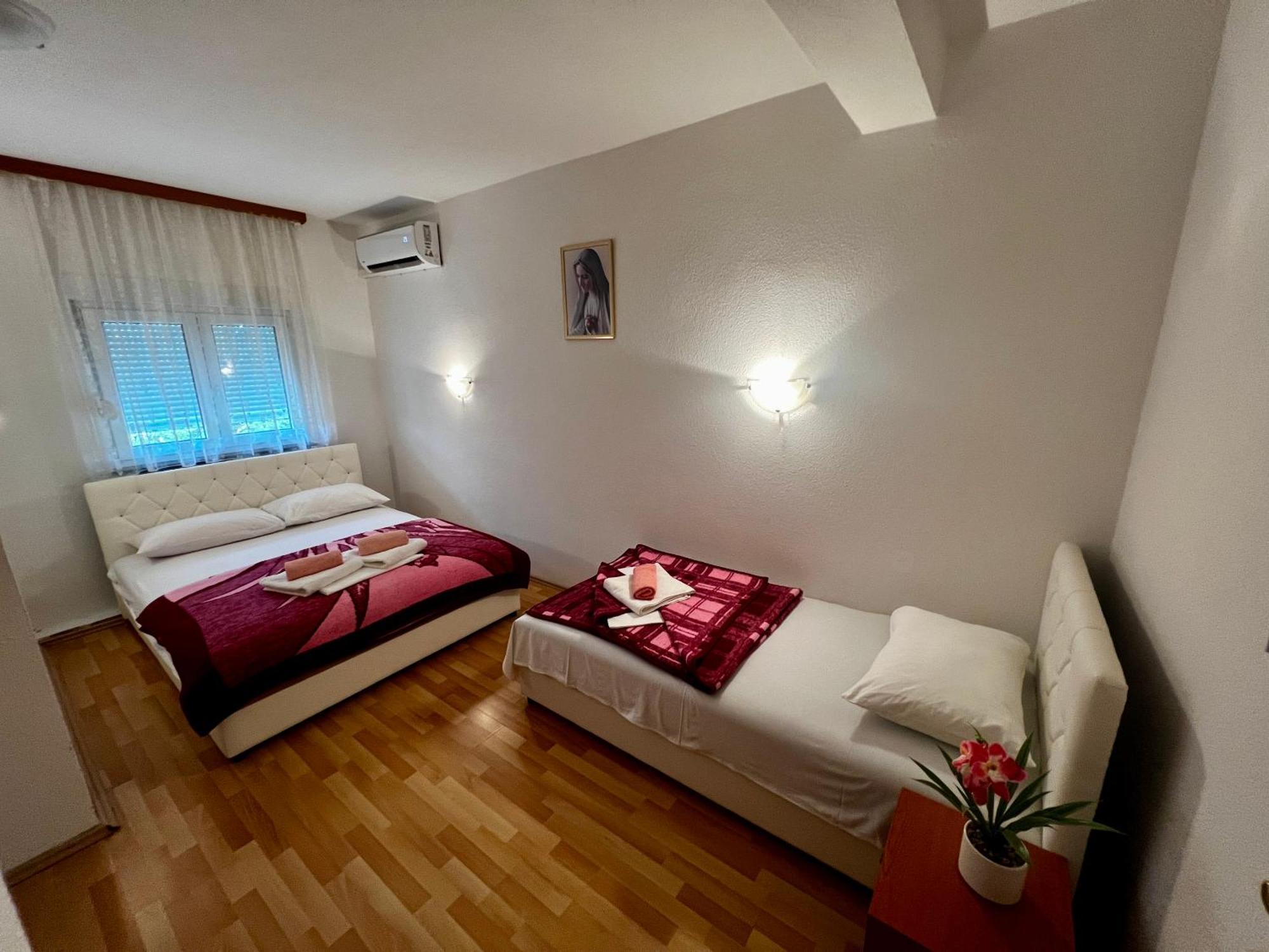 Rooms Ivana Međugorje Exteriör bild